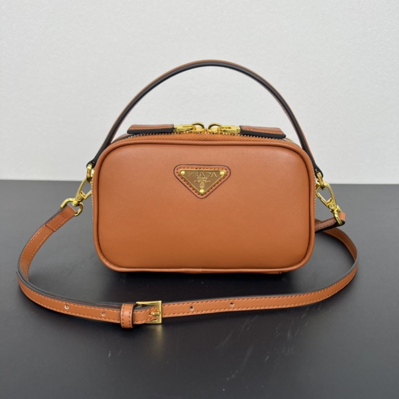 Pra*a top handle bags